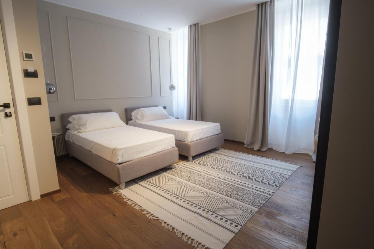 Palazzo Danisi Rooms&suites Alojamento de Acomodação e Pequeno-almoço 3*